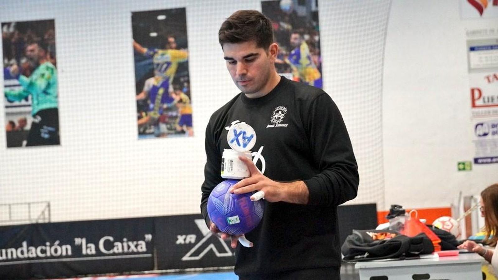Pablo Simonet, en un entrenamiento del Ángel Ximénez.