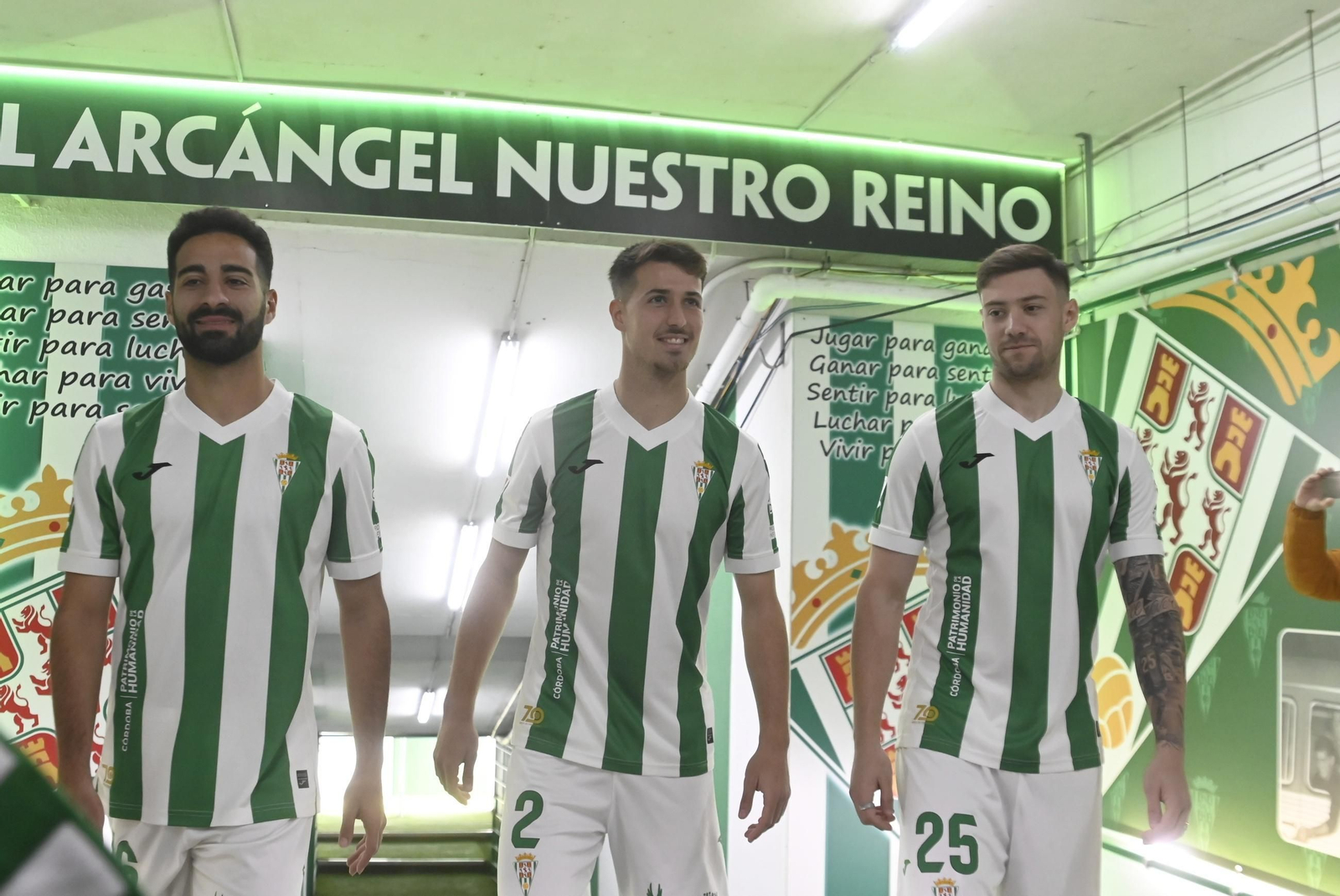 Las mejores fotos de la presentación de Corbo, Pedro Ortiz y Rubén Alves como nuevos jugadores del Córdoba CF