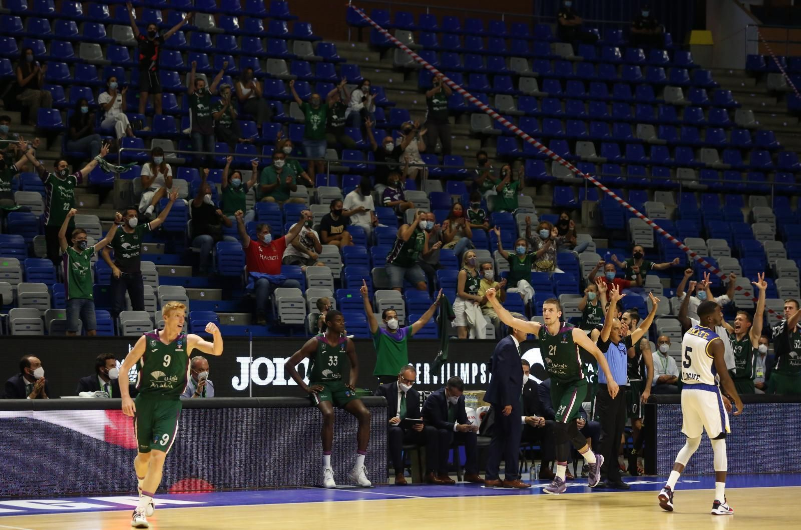 Las fotos del Unicaja - Boulogne Metropolitans 92