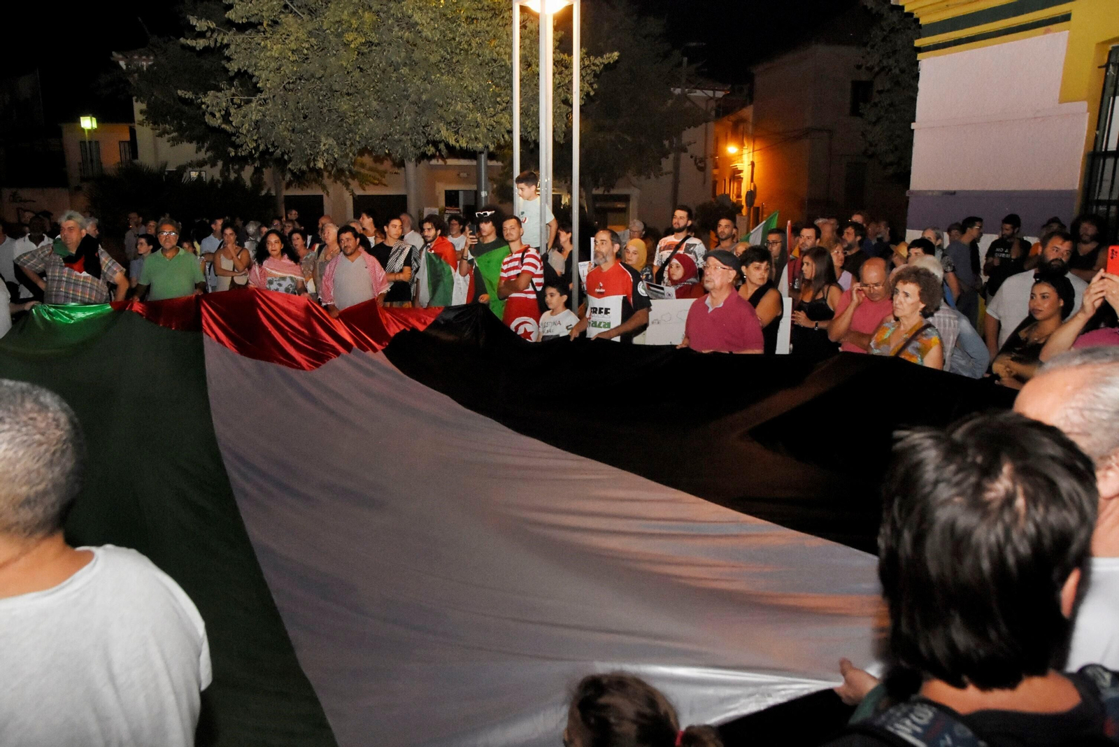 La concentración de solidaridad con Palestina en Córdoba, en imágenes
