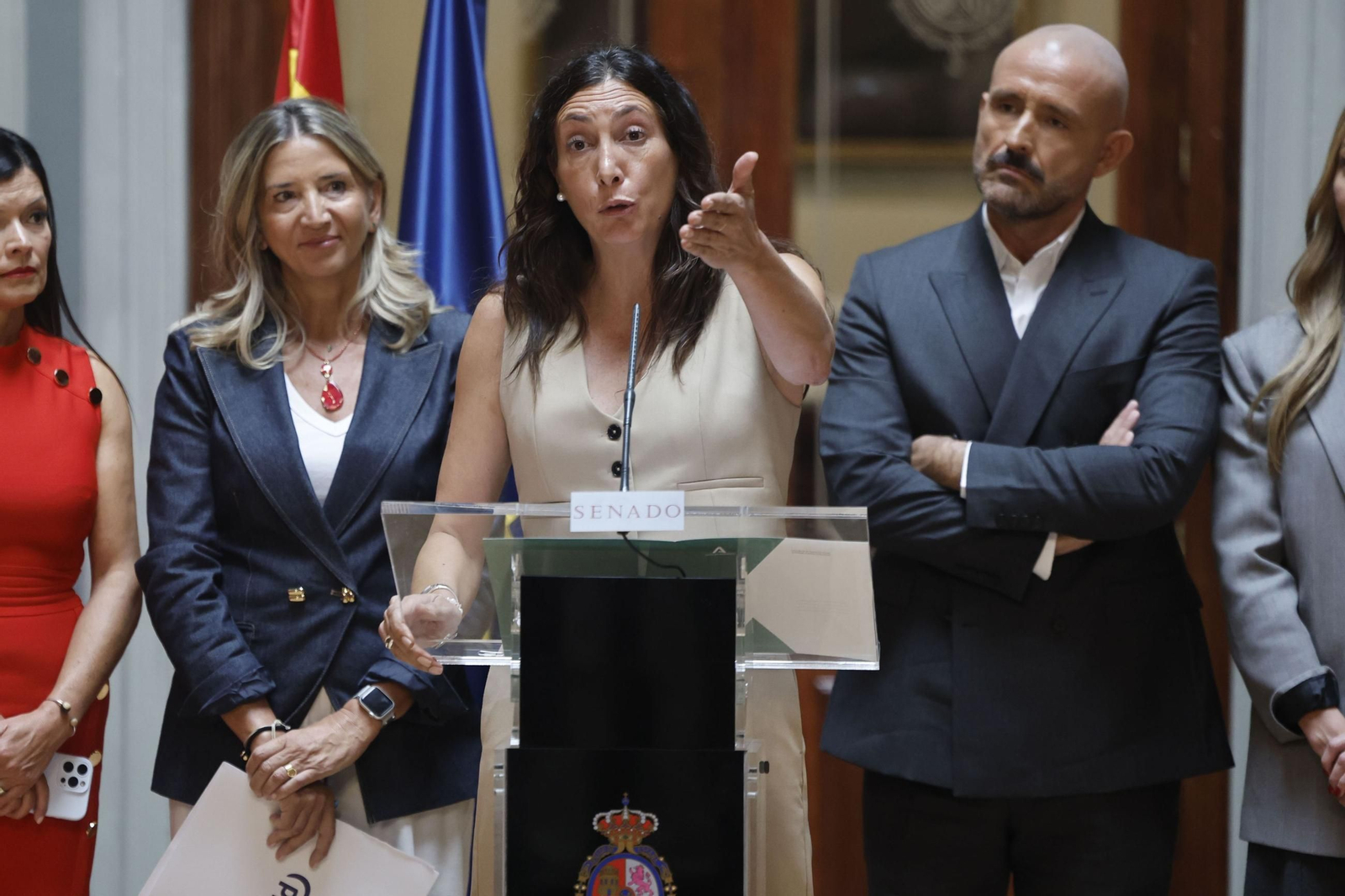 Rueda de prensa de la consejera Loles López en el Senado previa a la Comisión General de las comunidades autónomas.