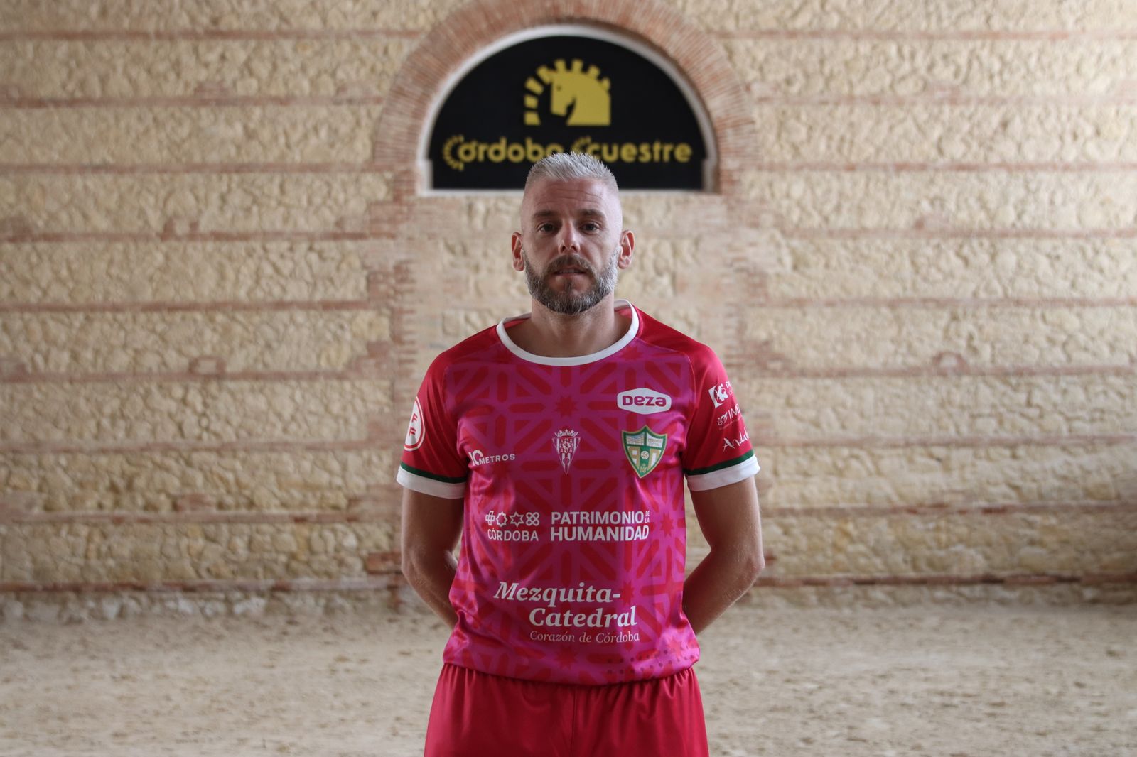 Así son las nuevas camisetas del Córdoba Futsal Patrimonio de la Humanidad