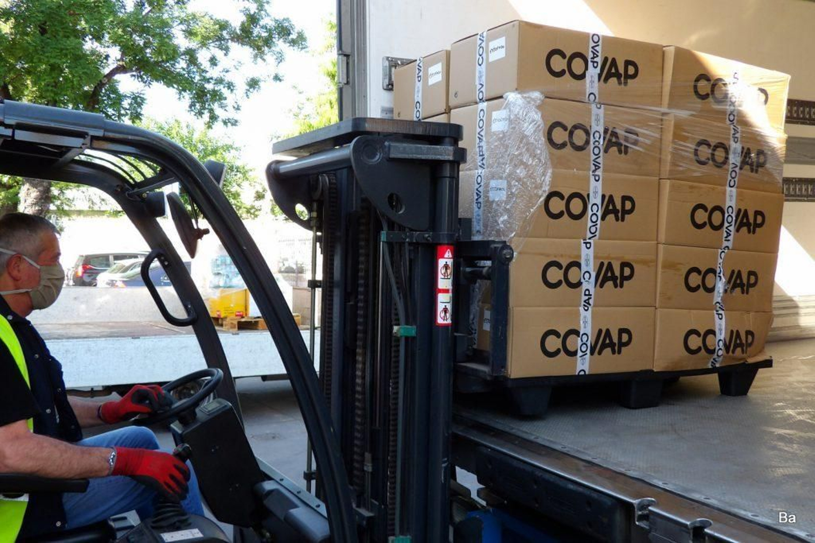 Llegada de carne al Banco de Alimentos de Córdoba.