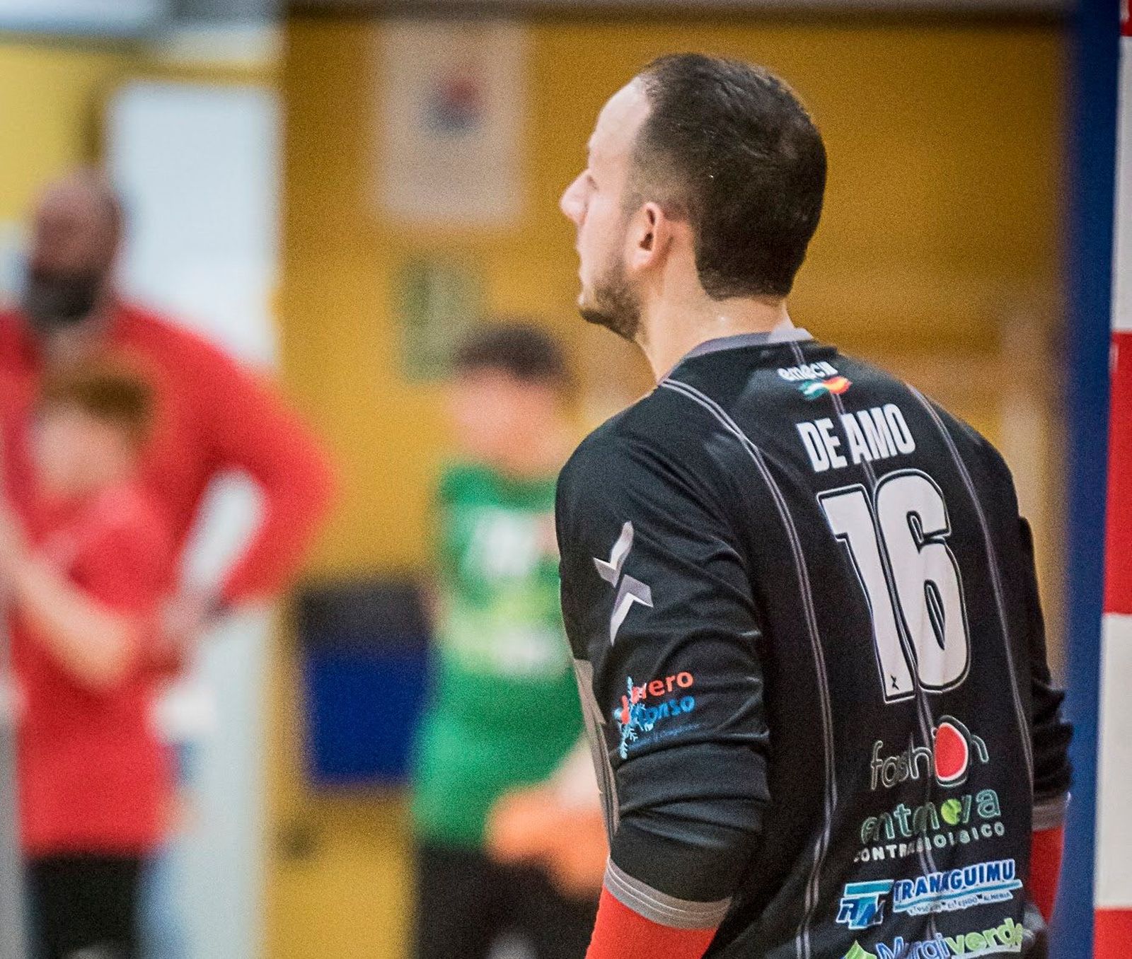 El guardameta del conjunto canterano-sureño durante un encuentro de la presente temporada.