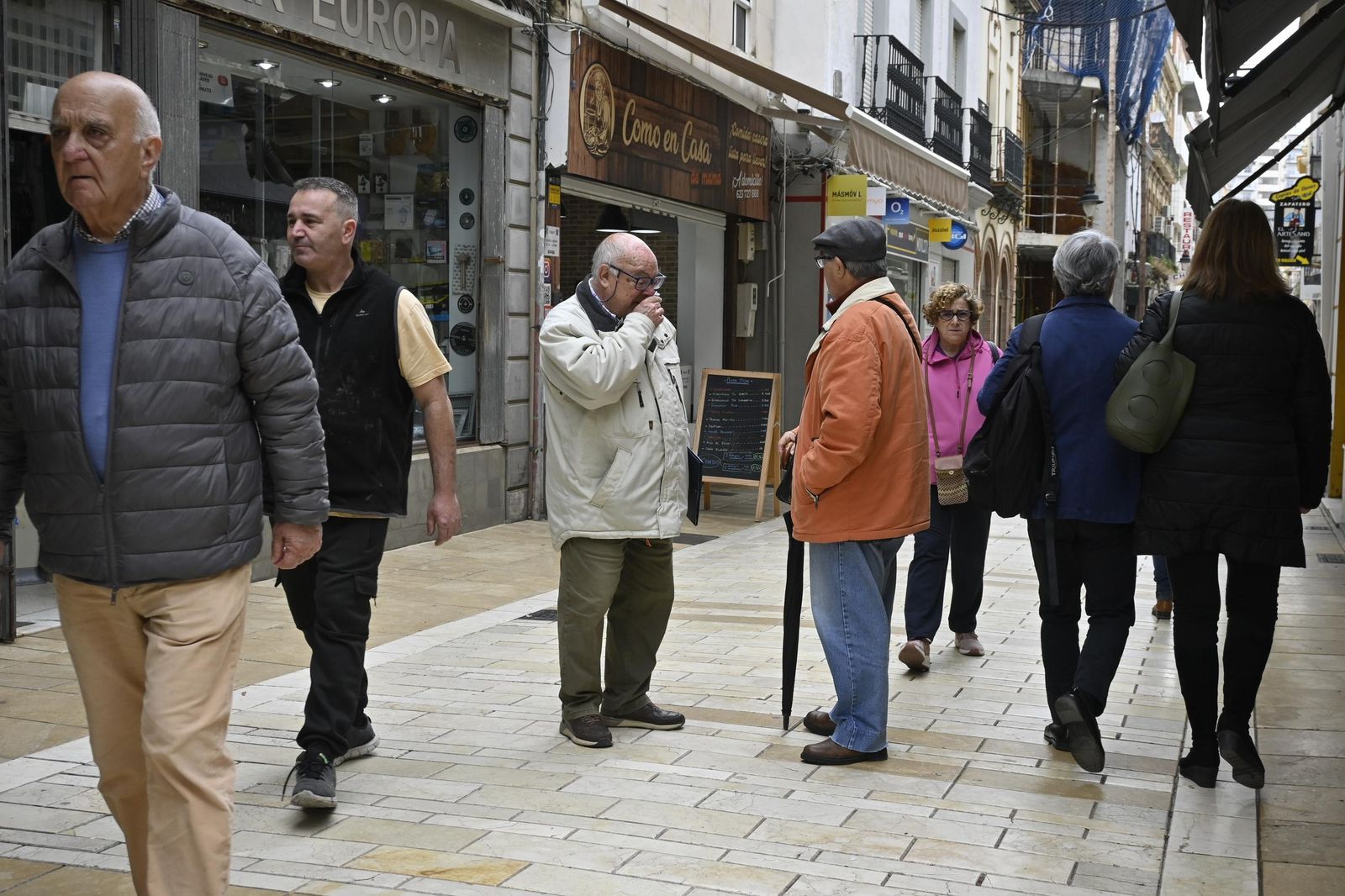 Imágenes de ambiente del miercoles 12 de marzo en Huelva