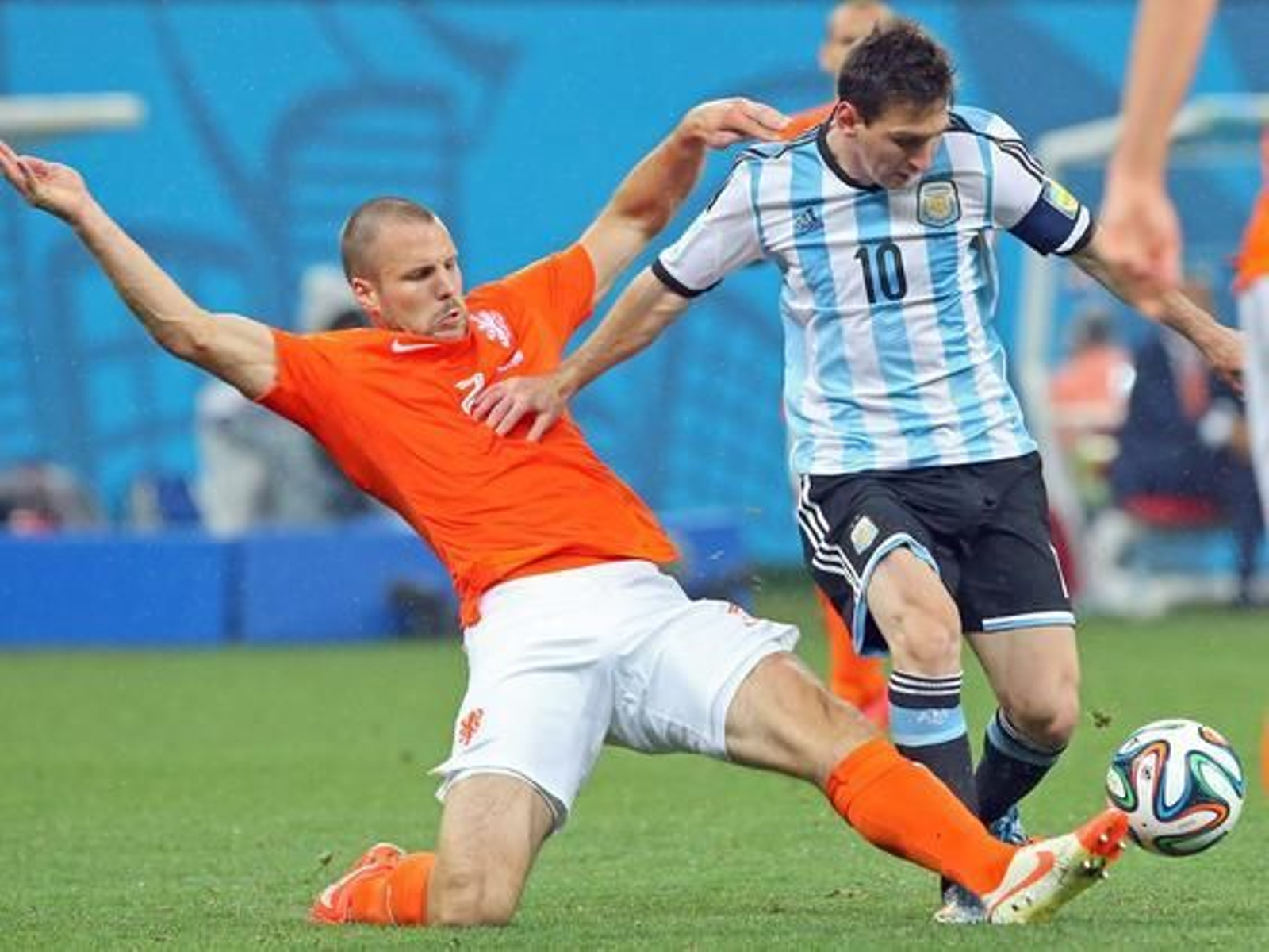 Las imágenes del Holanda-Argentina