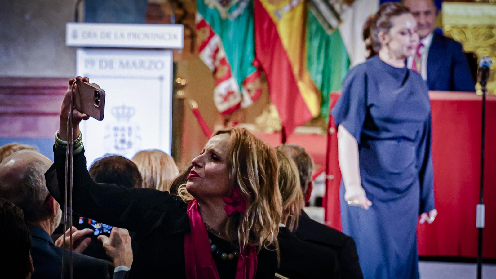 Las imágenes de la entrega de distinciones por el Día de la Provincia de Cádiz