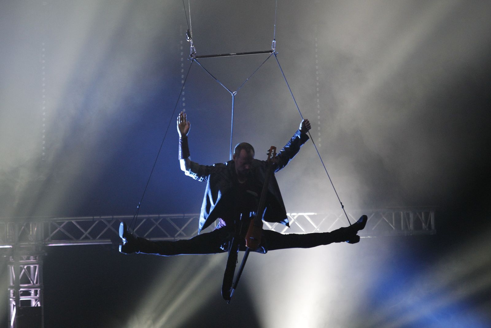 Las imágenes de la actuación del grupo Los Vivancos