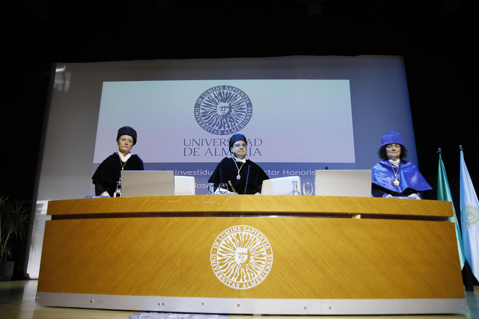 El doctor José María Peiró Silla es investido Doctor Honoris Causa por la UAL, en imágenes