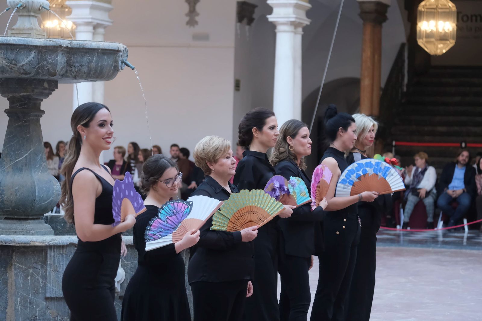 El desfile benéfico de la Asociación Alzheimer Córdoba 2023, en imágenes
