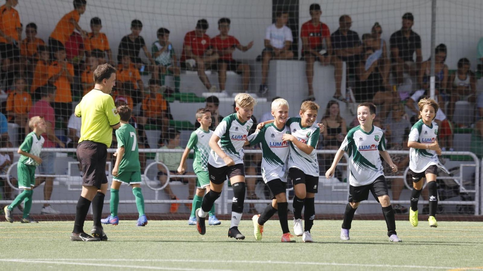 Las fotos del Torneo de alevines en el campo de Los Olivíllos en San Roque