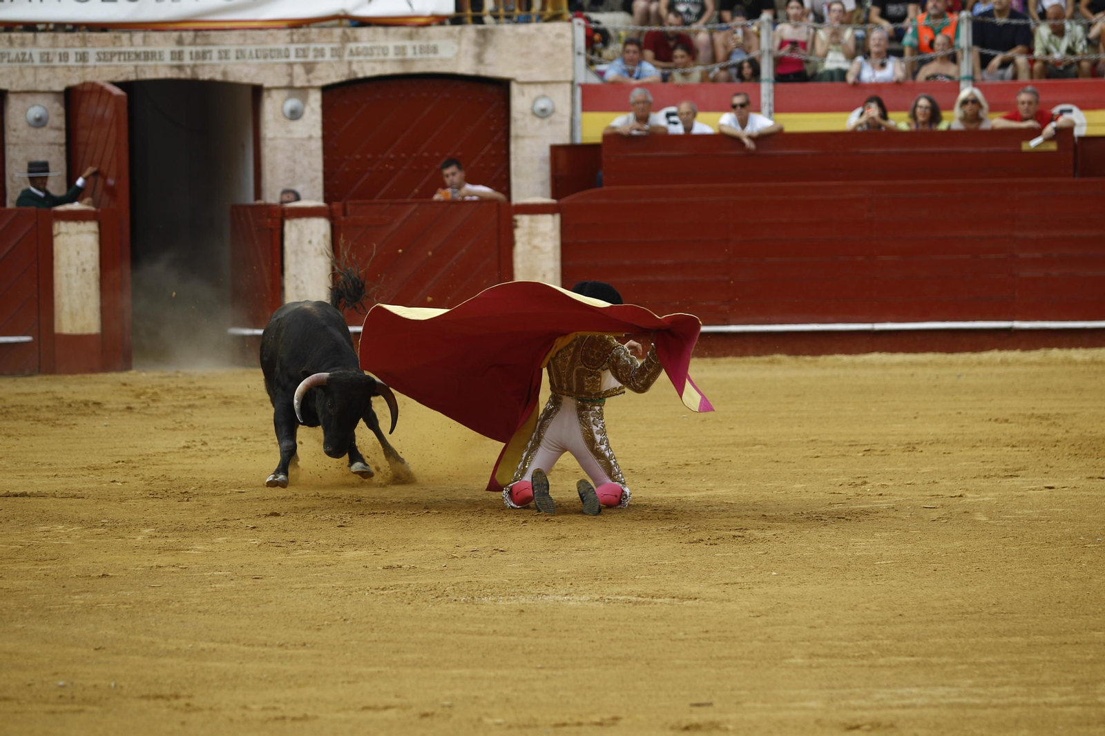 Las mejores imágenes de la clase práctica de la Escuela Municipal Taurina de Almería