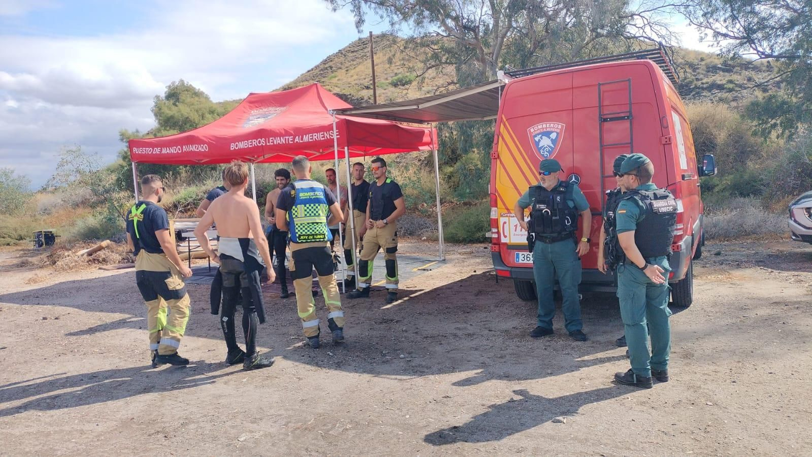 Dispositivo de búsqueda desplegado en Cuevas.
