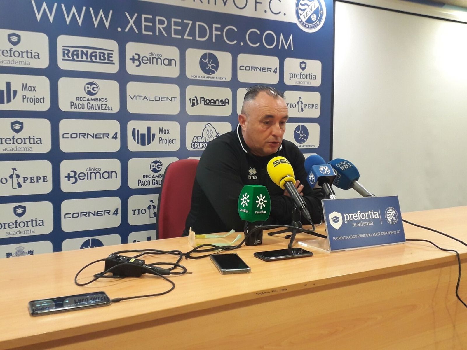 Josu Uribe espera ganar en Coria pero no se fía del rival.