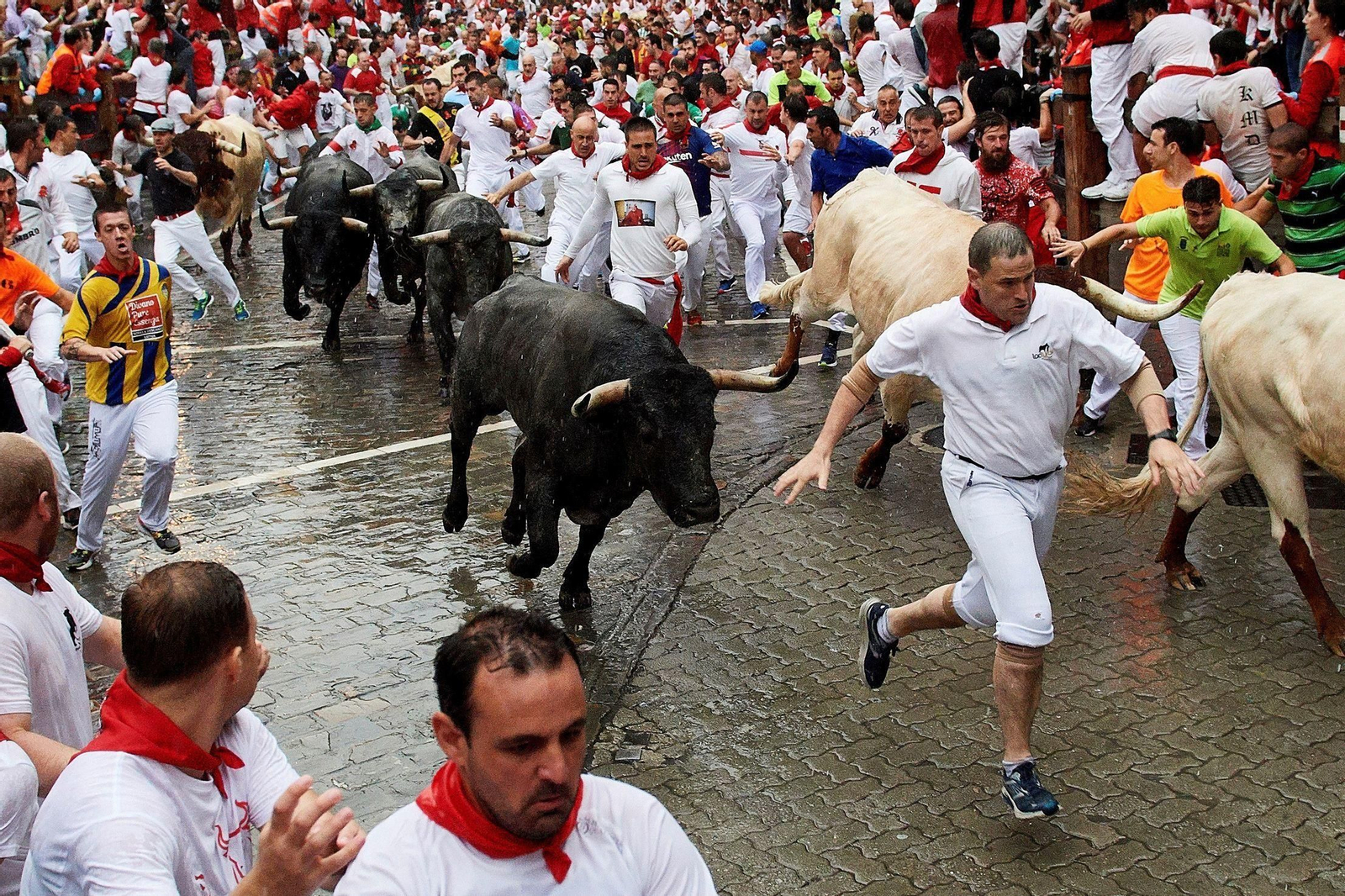 Las imágenes del segundo encierro de los Sanfermines 2018