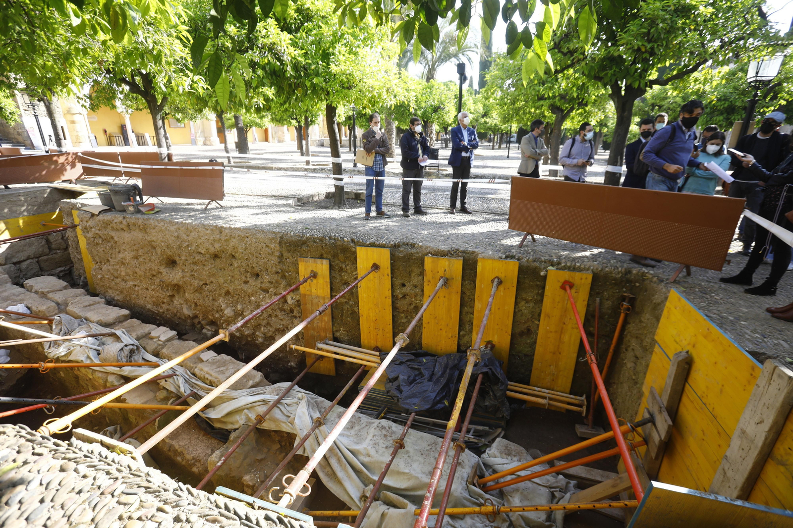 Las imágenes de las catas arqueológicas en la Mezquita - Catedral de Córdoba