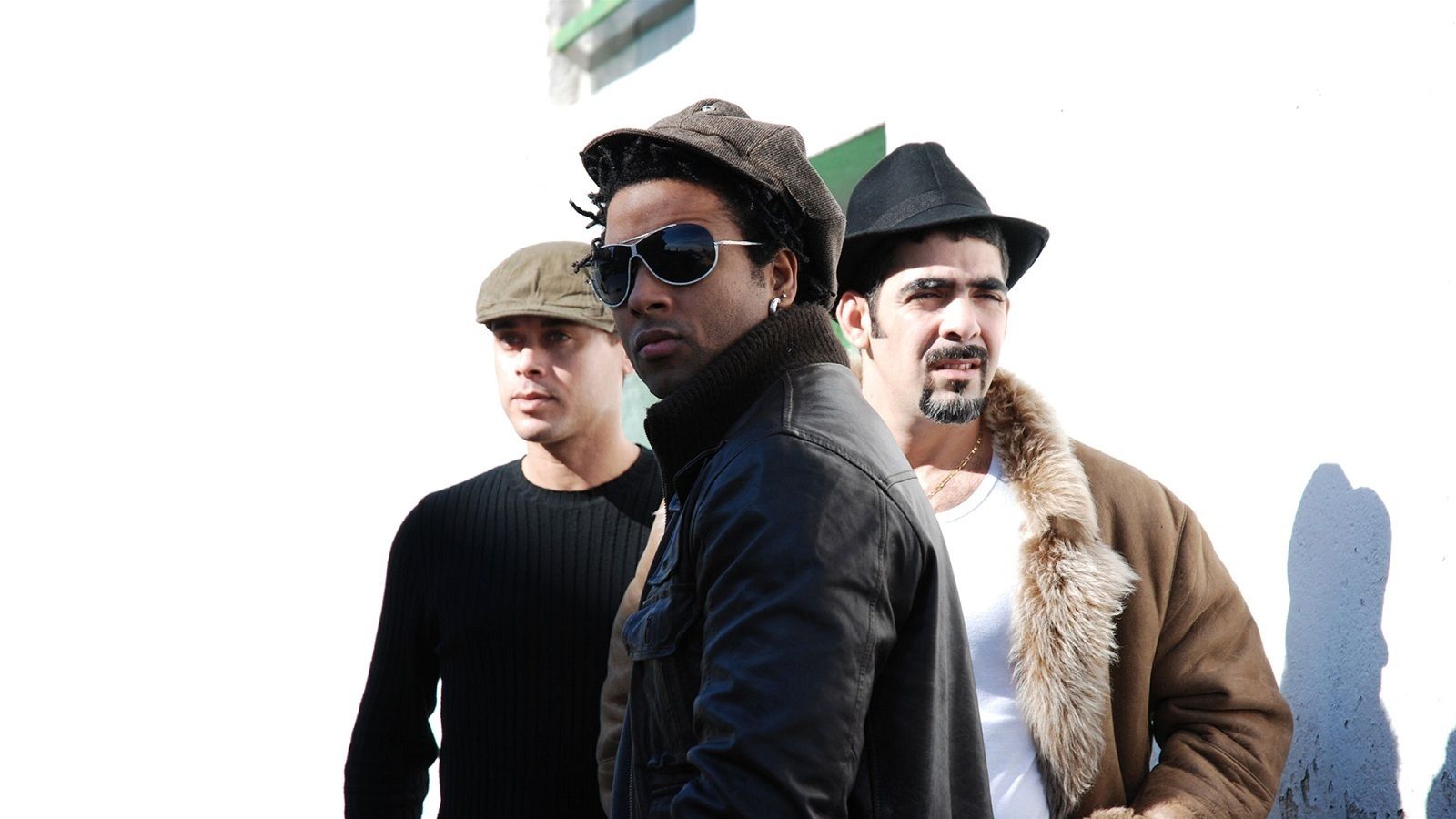 La formación cubana Orishas.