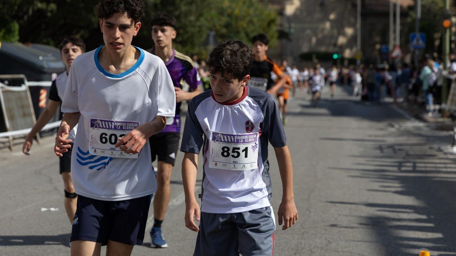 La carrera escolar de “La Gloria” que aúna inclusión y solidaridad, en imágenes