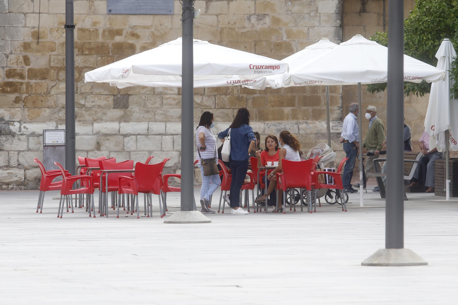 La semana 'horribilis' de Lucena a causa del covid, en fotografías