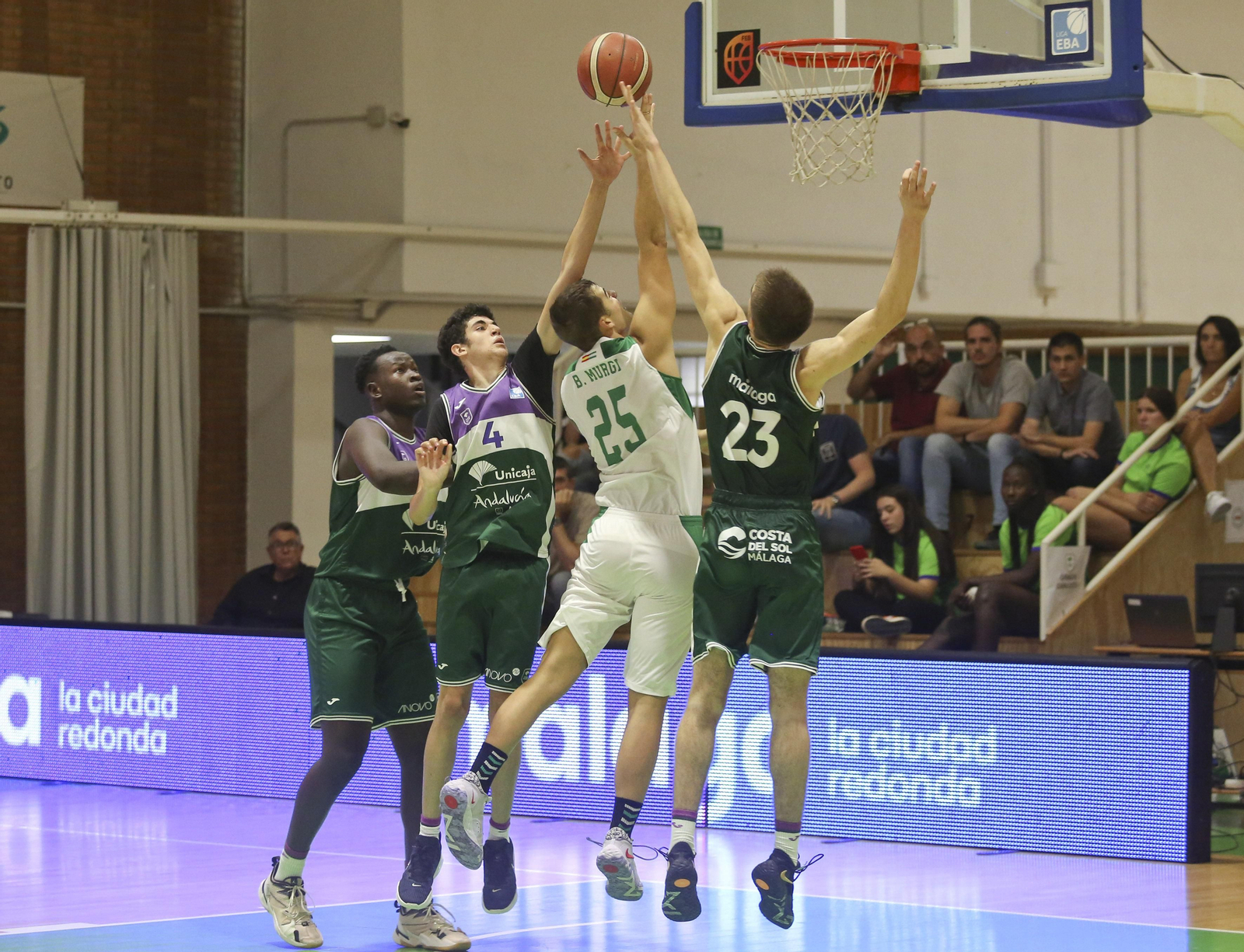 Las fotos del Unicaja EBA - Vikingos Syngenta Murgui