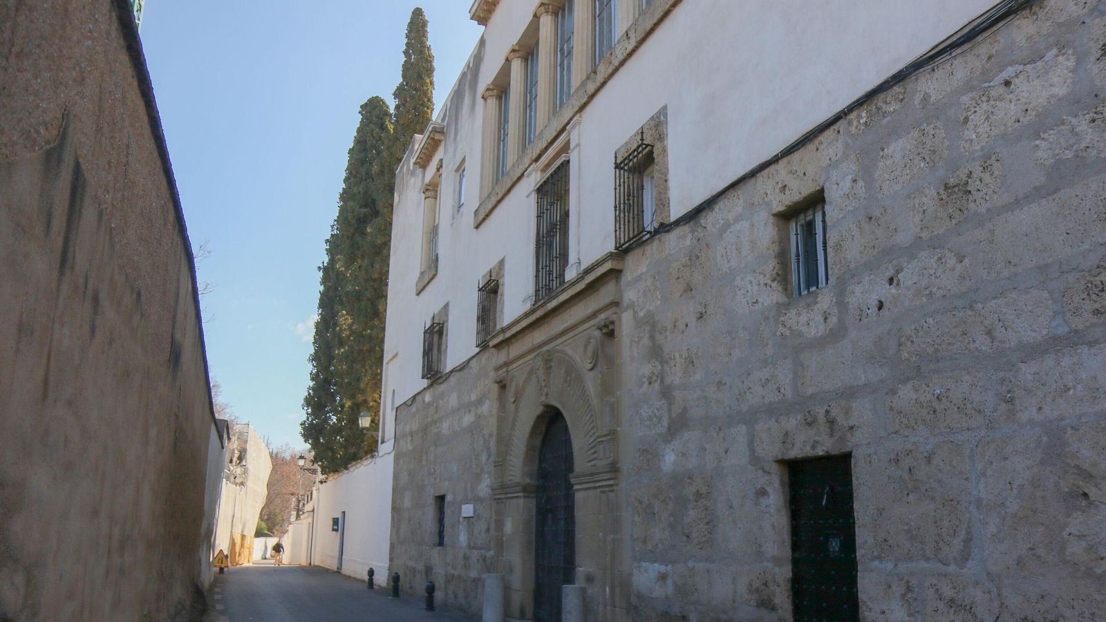 Entrada al Carmen.
