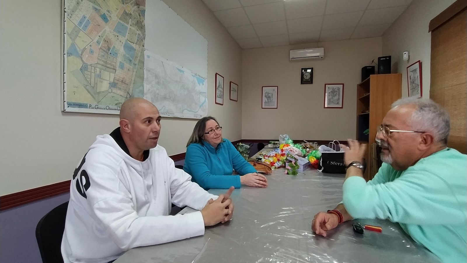 Francisco José Tripiana, Rocío Parto y Manuel Morejón, miembros de la directiva de Distrito Sur Camposoto.