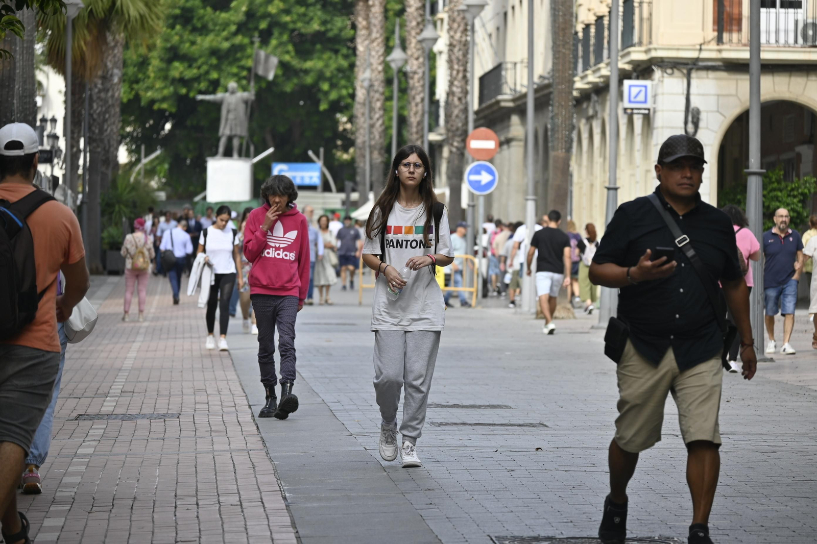 Imágenes del lunes 16 de octubre, en Huelva