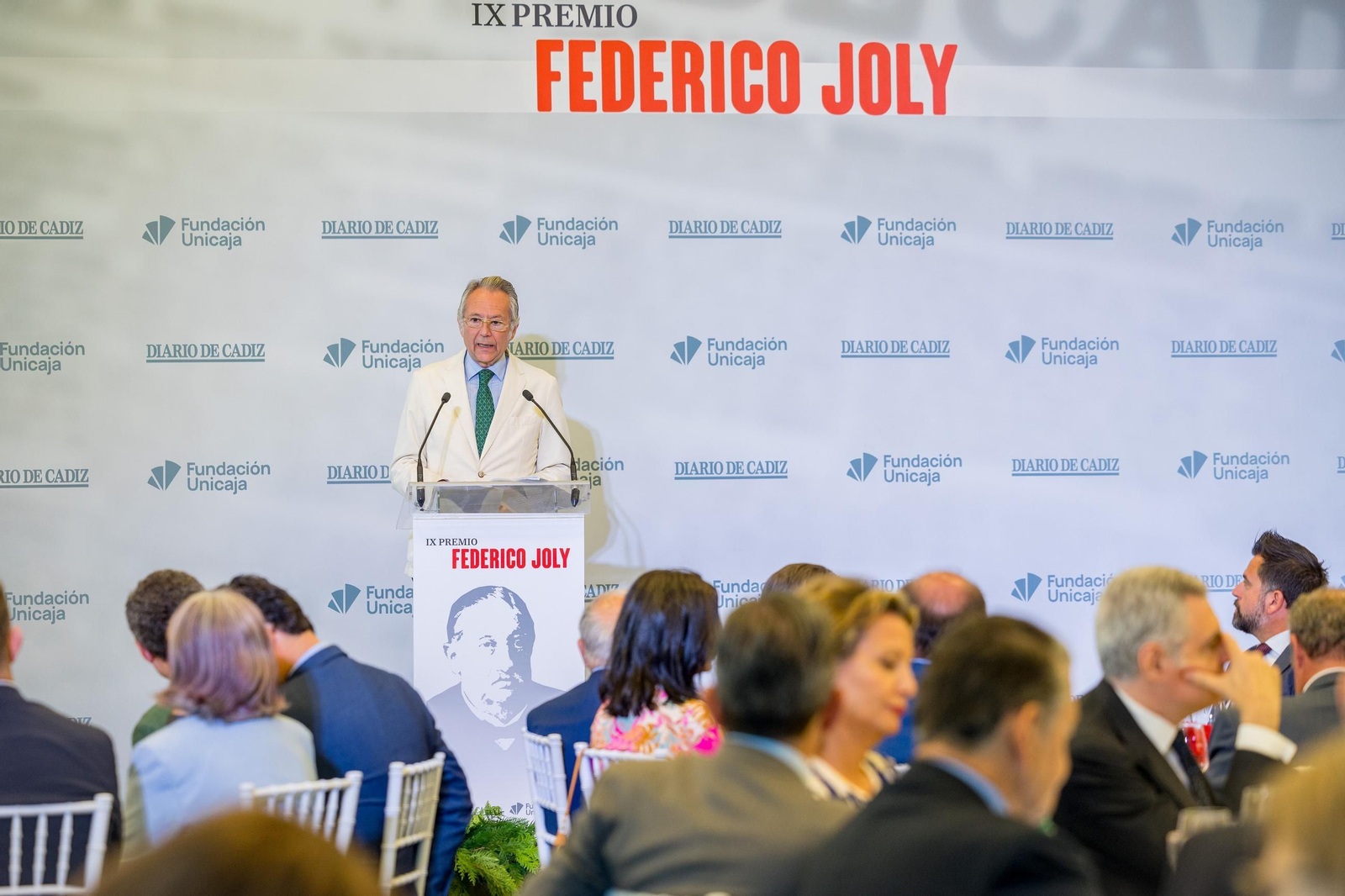 Las imágenes de la entrega del IX Premio Federico Joly a José Bohórquez Mora-Figueroa en Cádiz