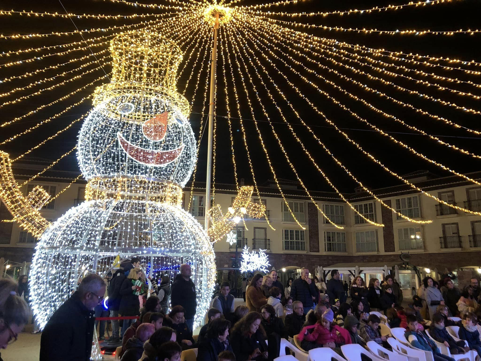 Huércal-Overa recibe a la Navidad este viernes.