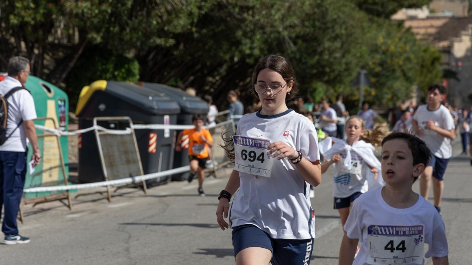 La carrera escolar de “La Gloria” que aúna inclusión y solidaridad, en imágenes