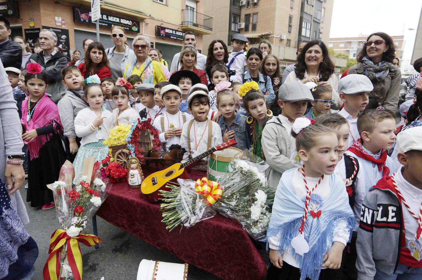 El Rocío 2023: Imágenes de los peregrinos de la Hermandad de Emigrantes