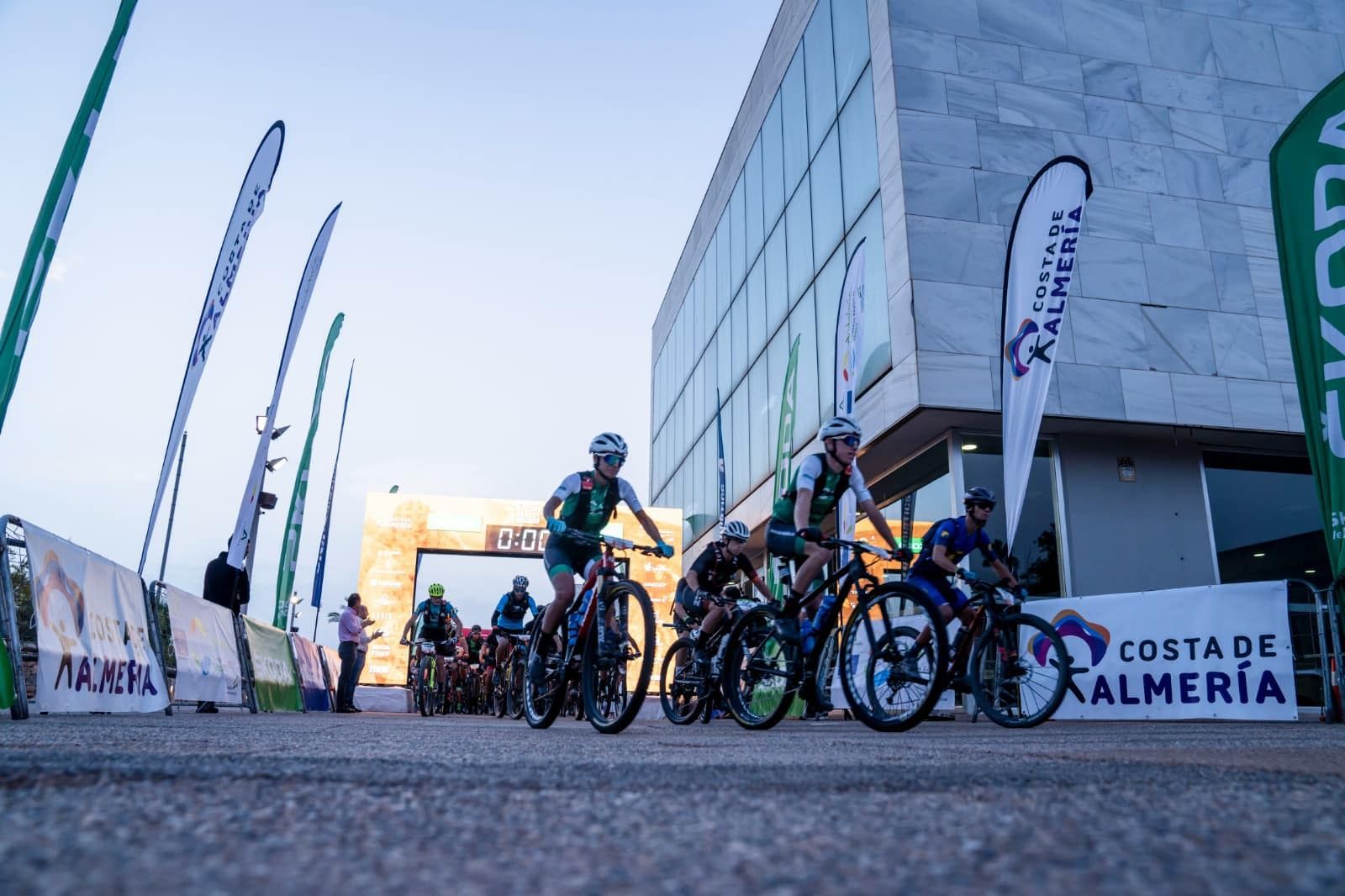El ritmo impuesto por la cabeza ha sido alto desde la salida