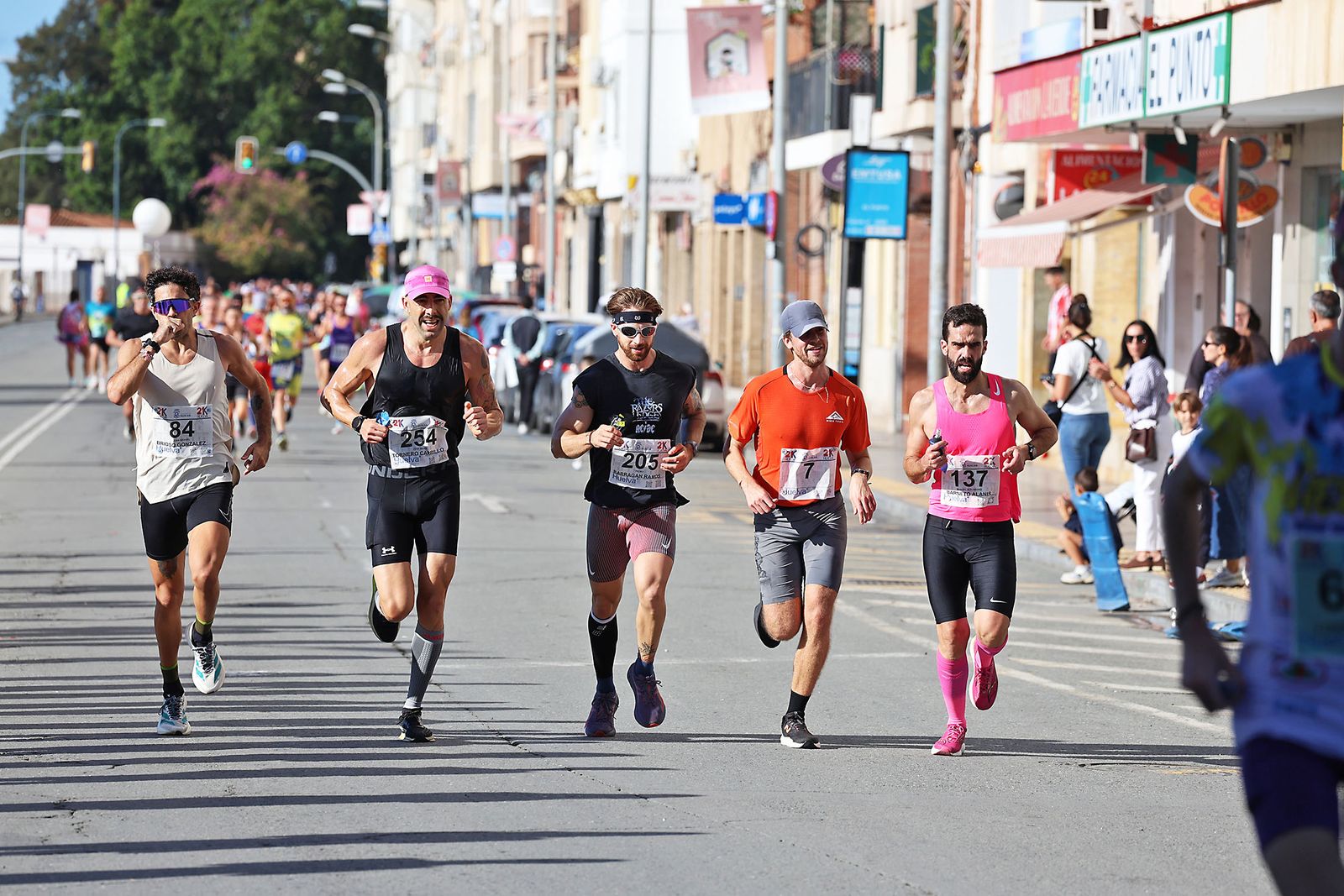 Las mejores imágenes de la carrera 21K Ciudad de Huelva