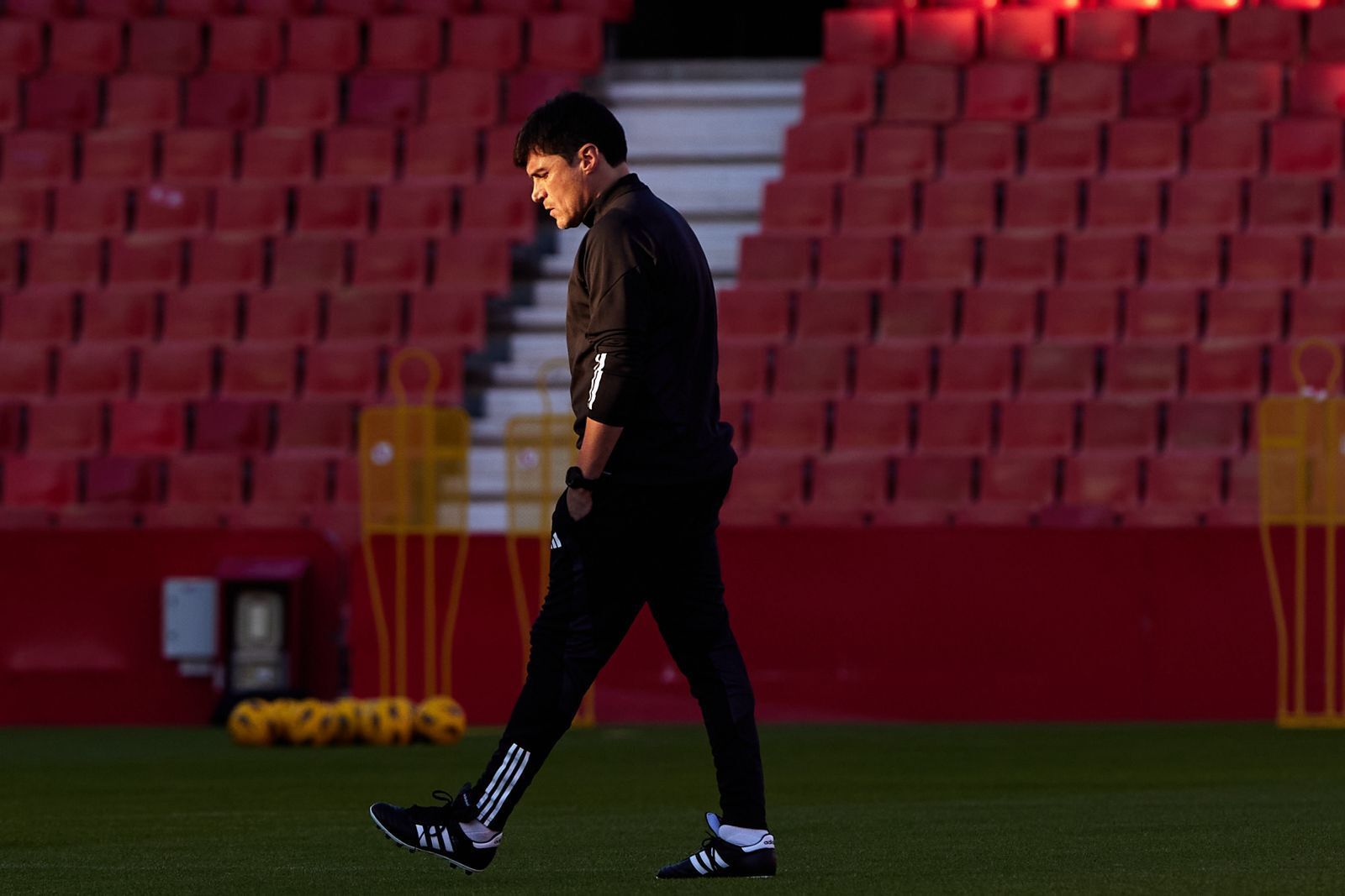 Las primeras imágenes del nuevo entrenador del Granada CF