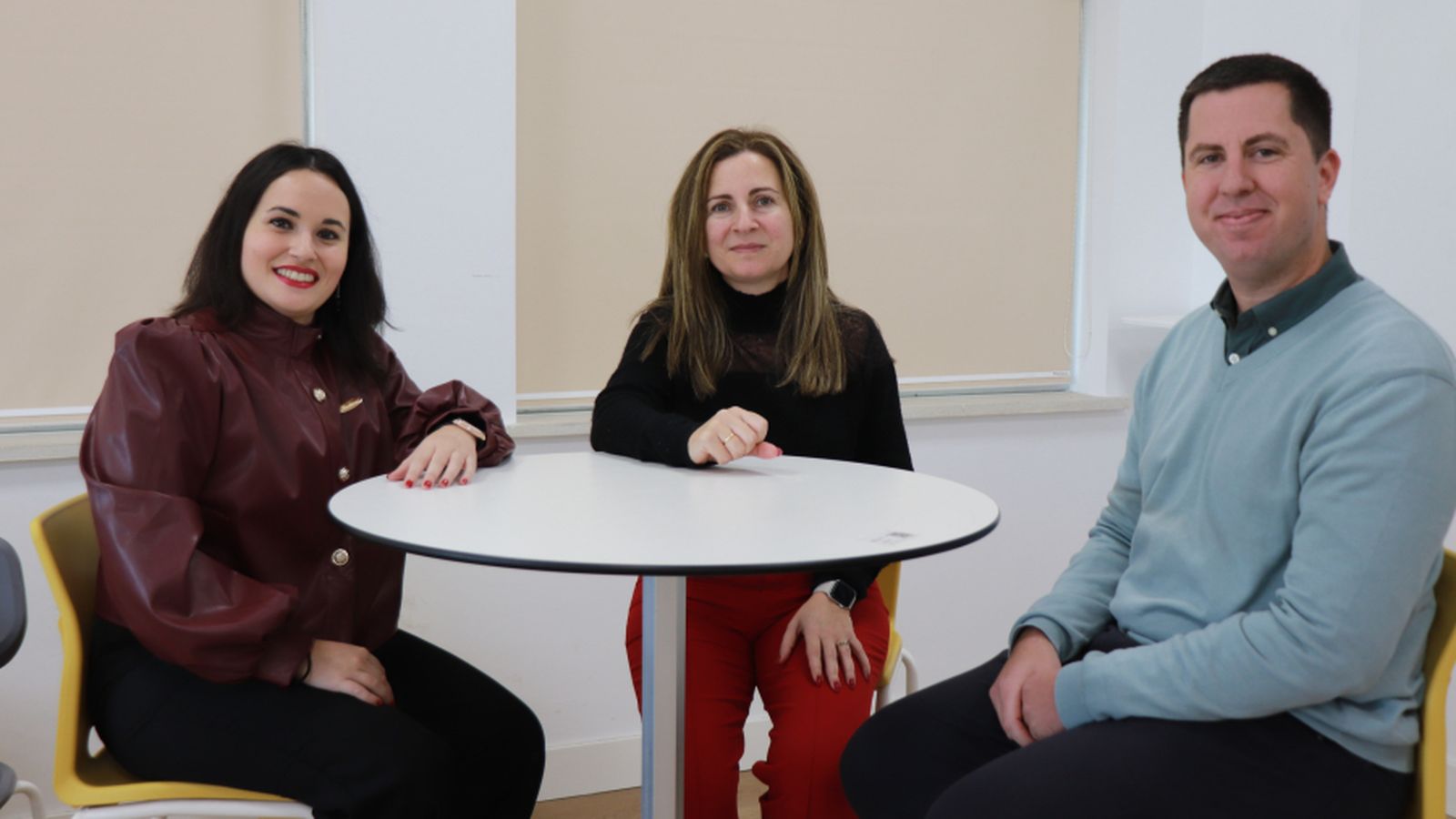 Los investigadores de la UCO Paula García, Eva Romera y Antonio Camacho.