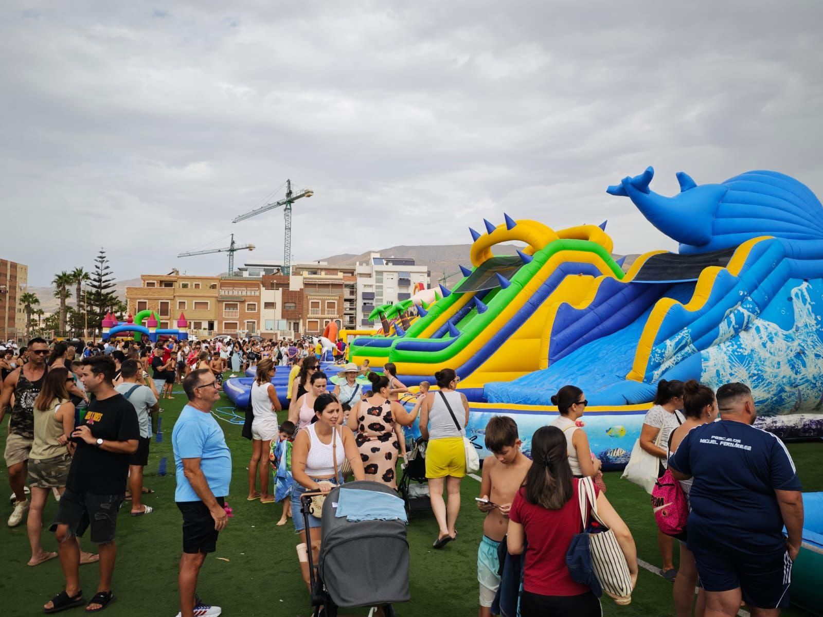 Las mejores imágenes de la primera jornada de las fiestas patronales de Adra