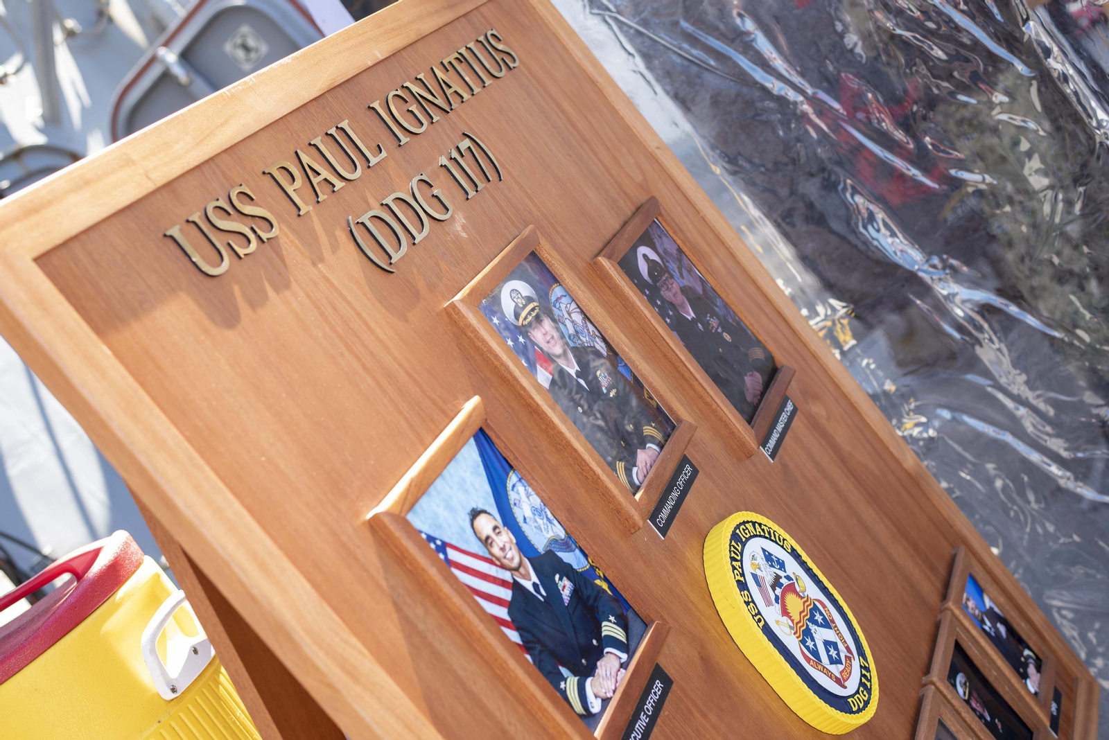 Las imágenes del 'USS Paul Ignatius', el nuevo buque del escudo antimisiles que ya está en la Base de Rota