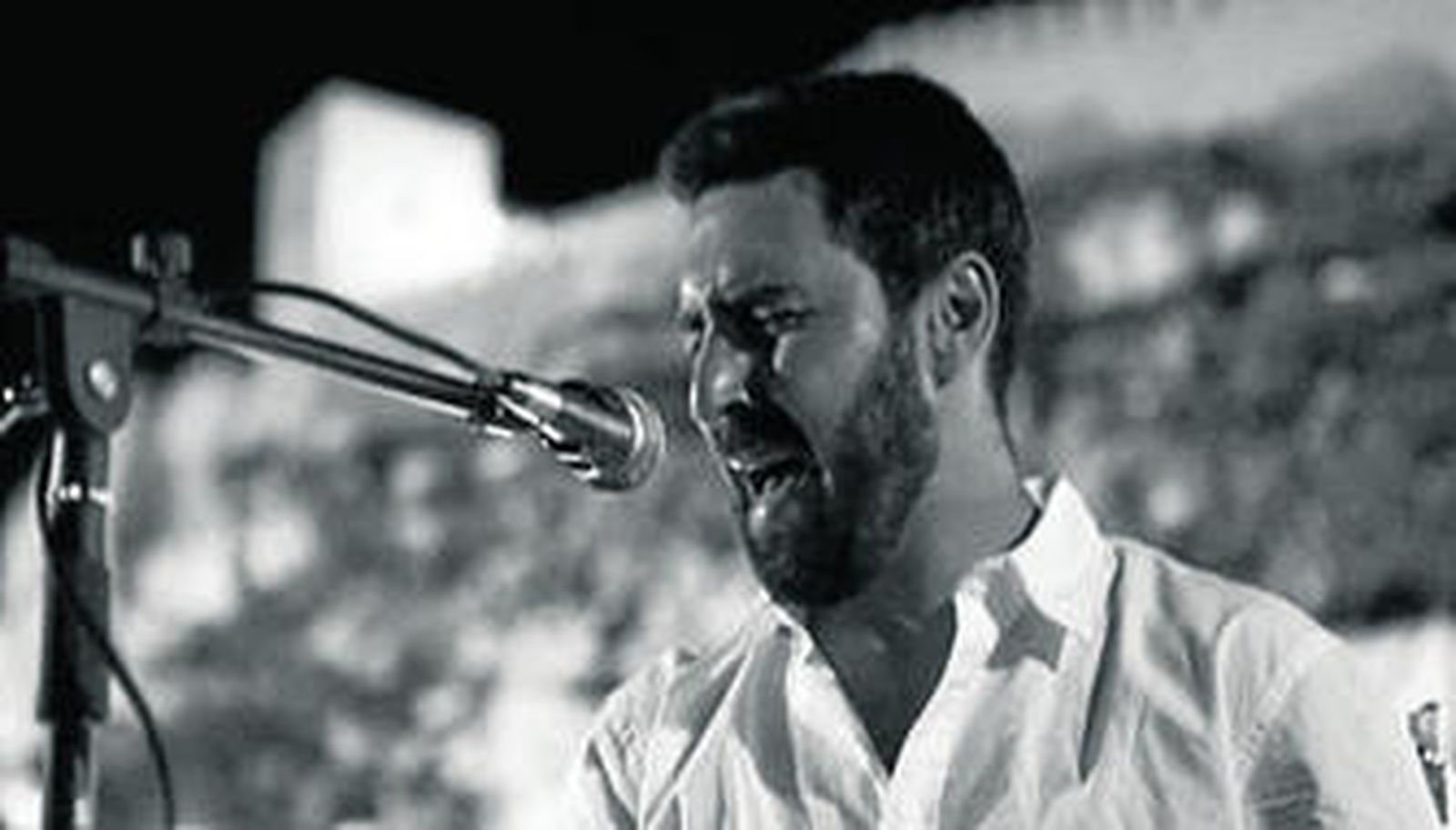 El cantaor del grupo, Fran Berbel.