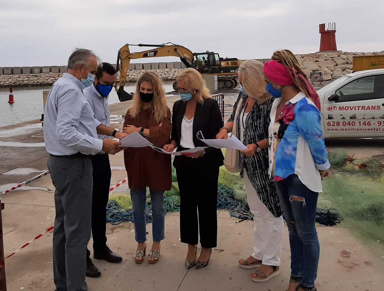 Inicio de las obras del dragado del puerto de La Atunara
