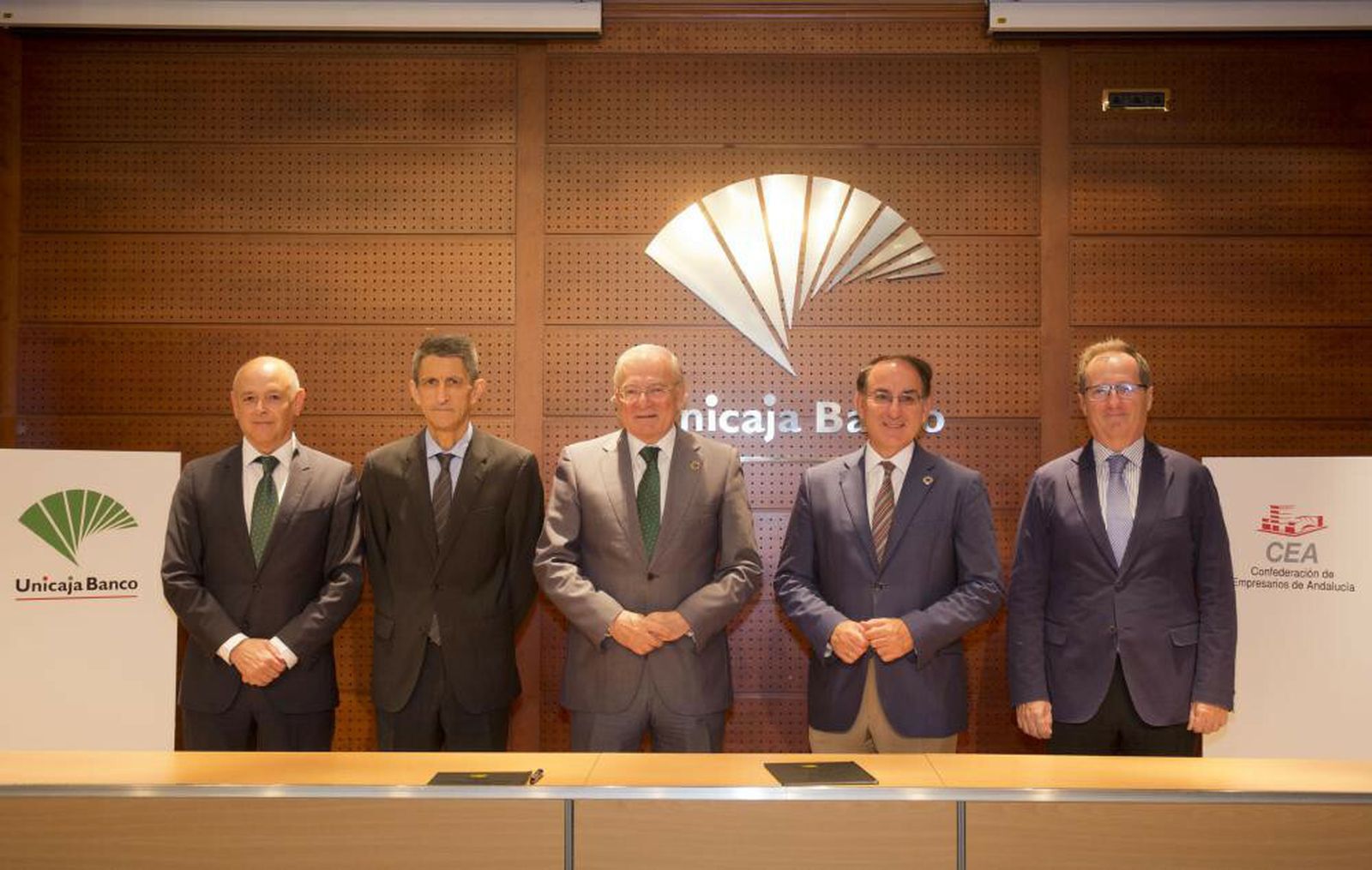 Unicaja Banco apoya la oficina que impulsa la CEA para el cumplimiento de la Agenda 2030.