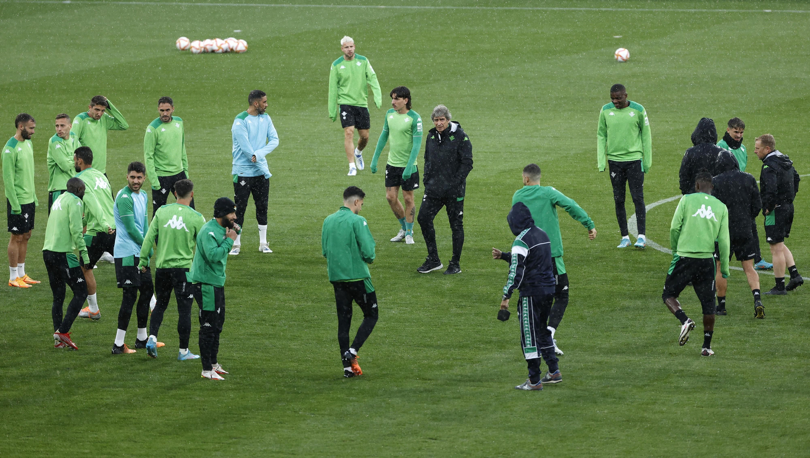 Betis - Valencia | La final de la Copa del Rey se ambienta pese a la lluvia