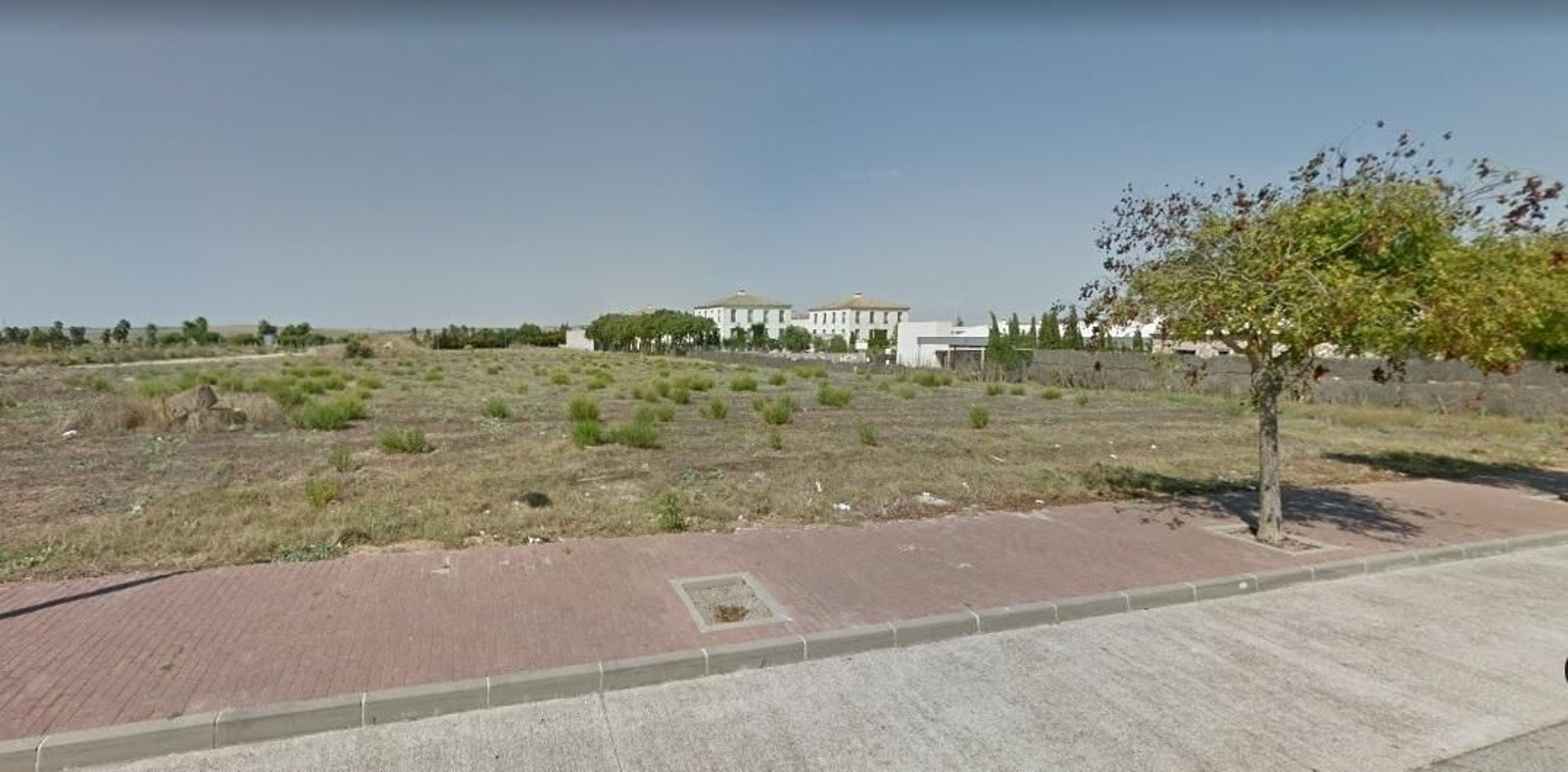 Solar del Ayuntamiento para construir y explotar una instalación deportiva.