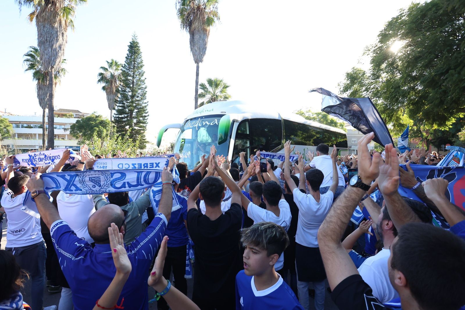 Así ha sido el recibimiento al Xerez CD en los aledaños de Chapín para el derbi