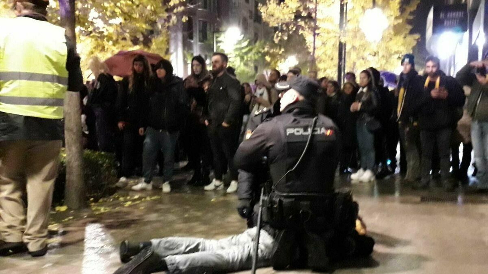 Los Servicios Sociales estudiarán el caso del indigente que irrumpió con un cuchillo en la manifestación feminista de Granada