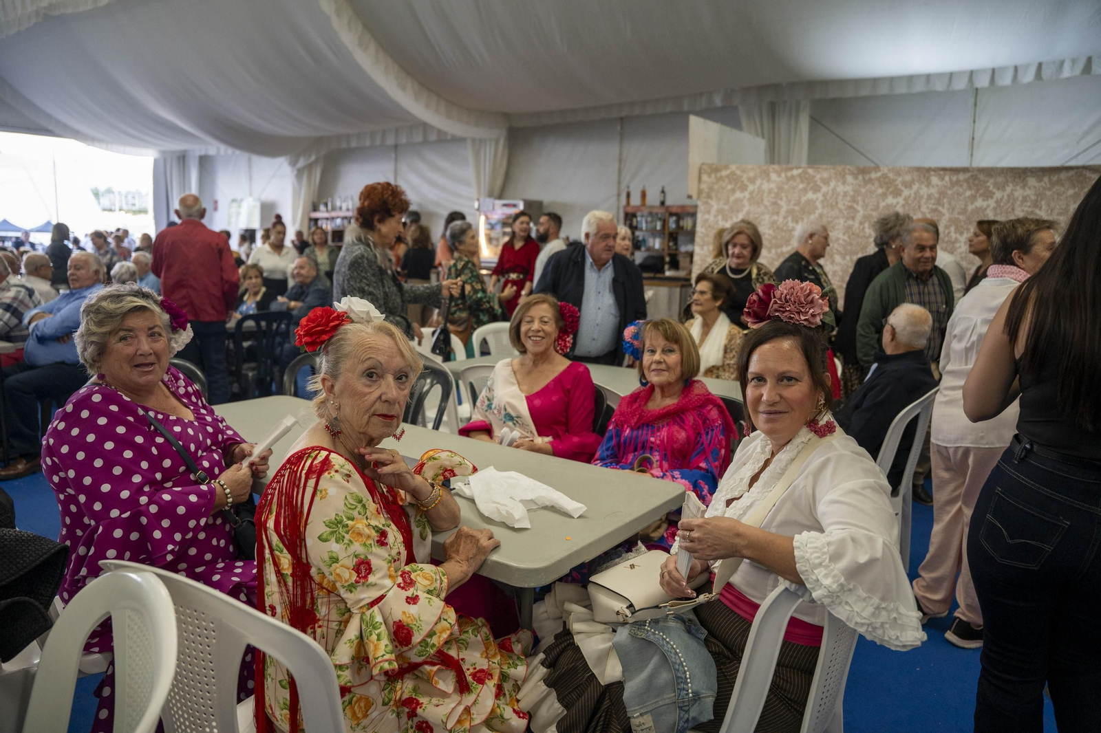 Las mejores imágenes de los churros con chocolate en la Feria de Albox