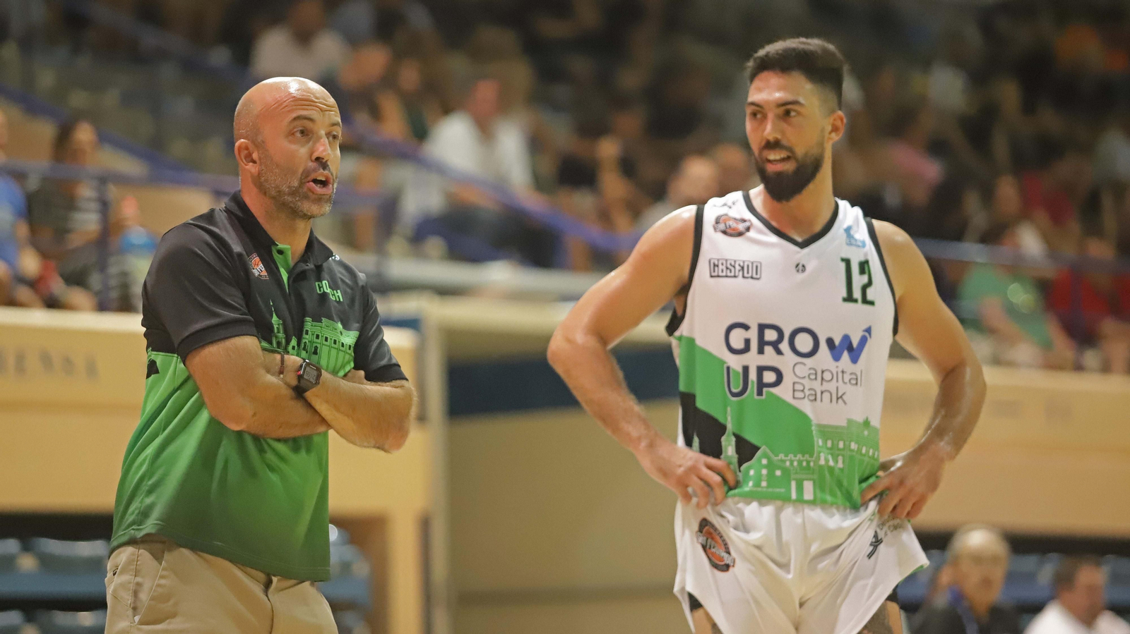 Las mejores fotos de la VI Copa Diputación de baloncesto en Algeciras