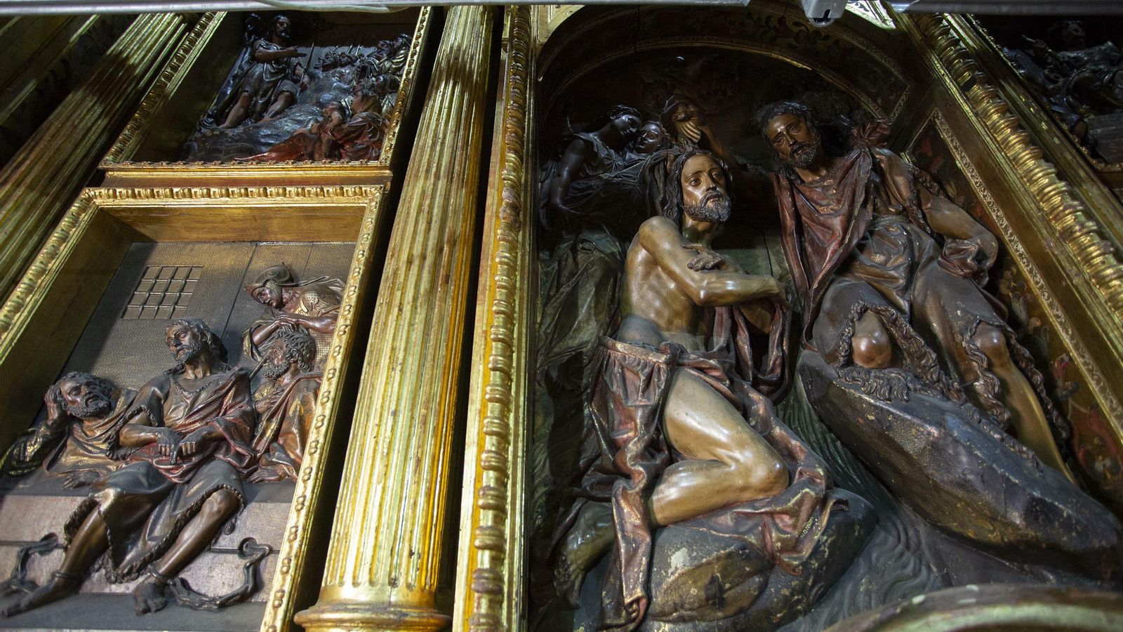 El Bautismo de Cristo todavía sin limpiar.