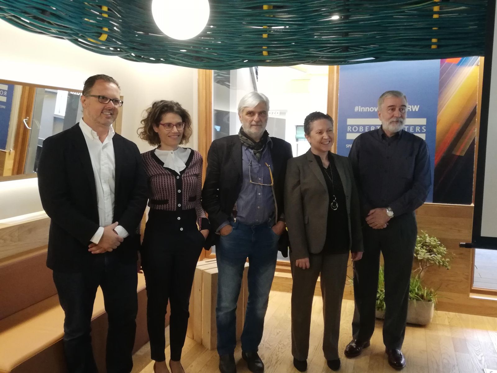 Participantes en el encuentro 'Vacunas hoy: falsos mitos, logros y retos de futuro' celebrado en Madrid.