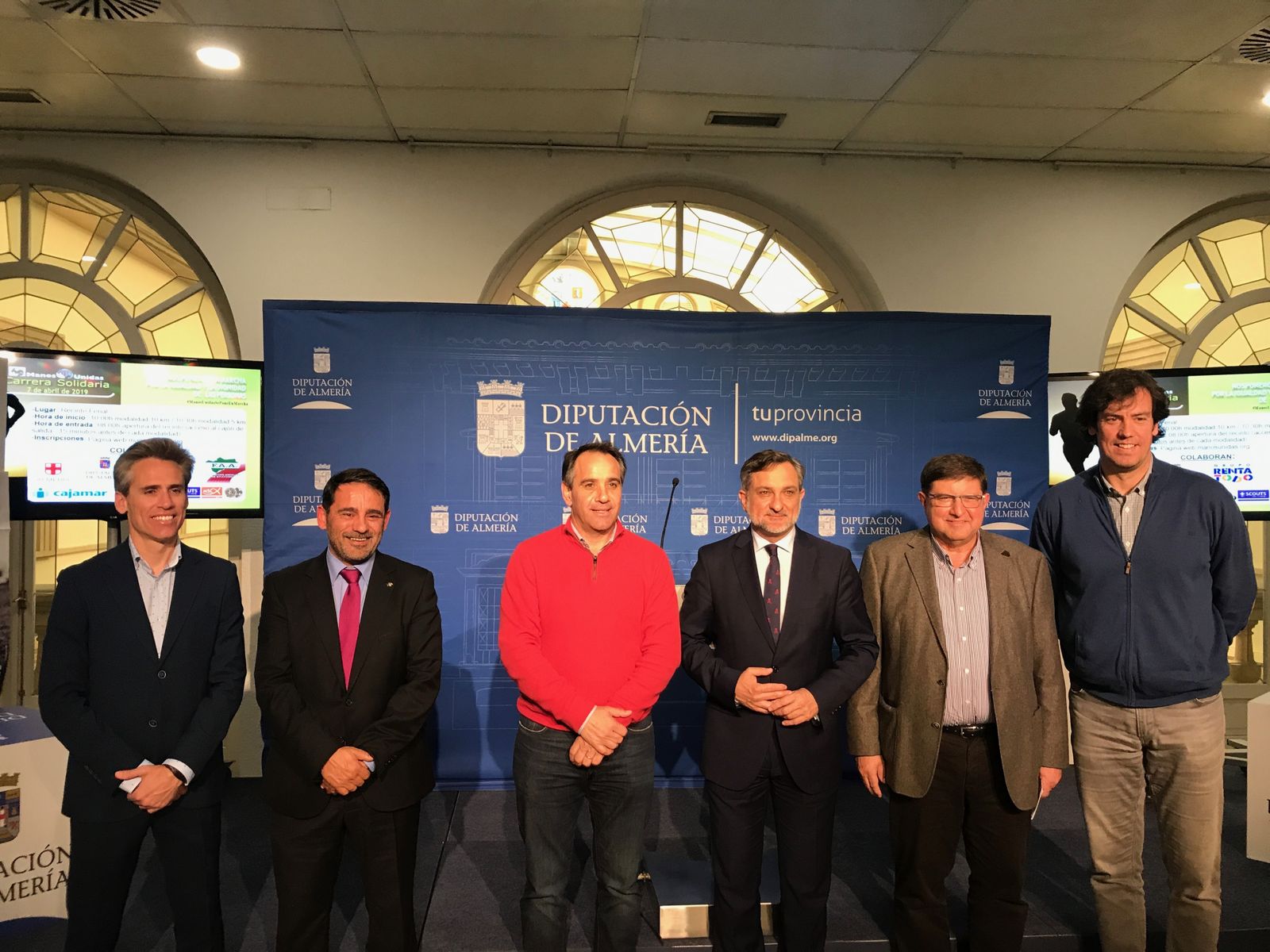 Carrera solidaria de Manos Unidas por la mujer en India.