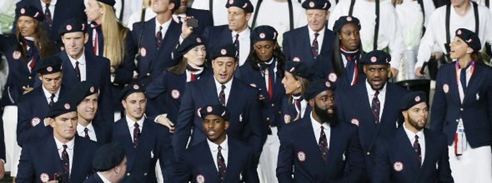 Armani viste a la delegación olímpica italiana.